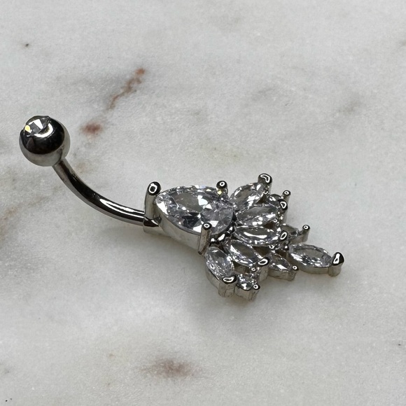 Silver Belly Button Ring - Picture 7 of 8